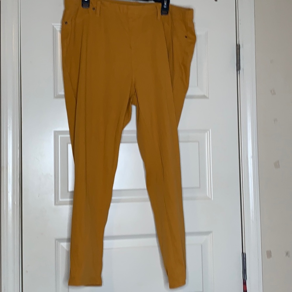 Mustard Jeggings